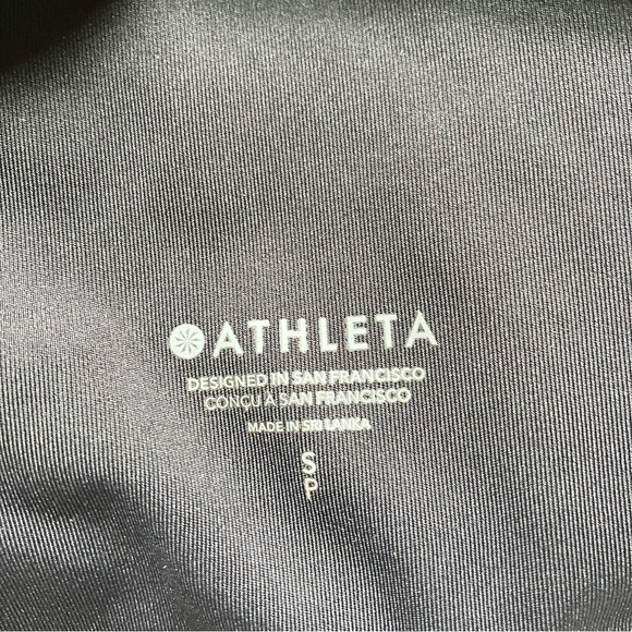 Athleta Black Conscious Crop Mesh Sports Bra size Small - Picture 7 of 7